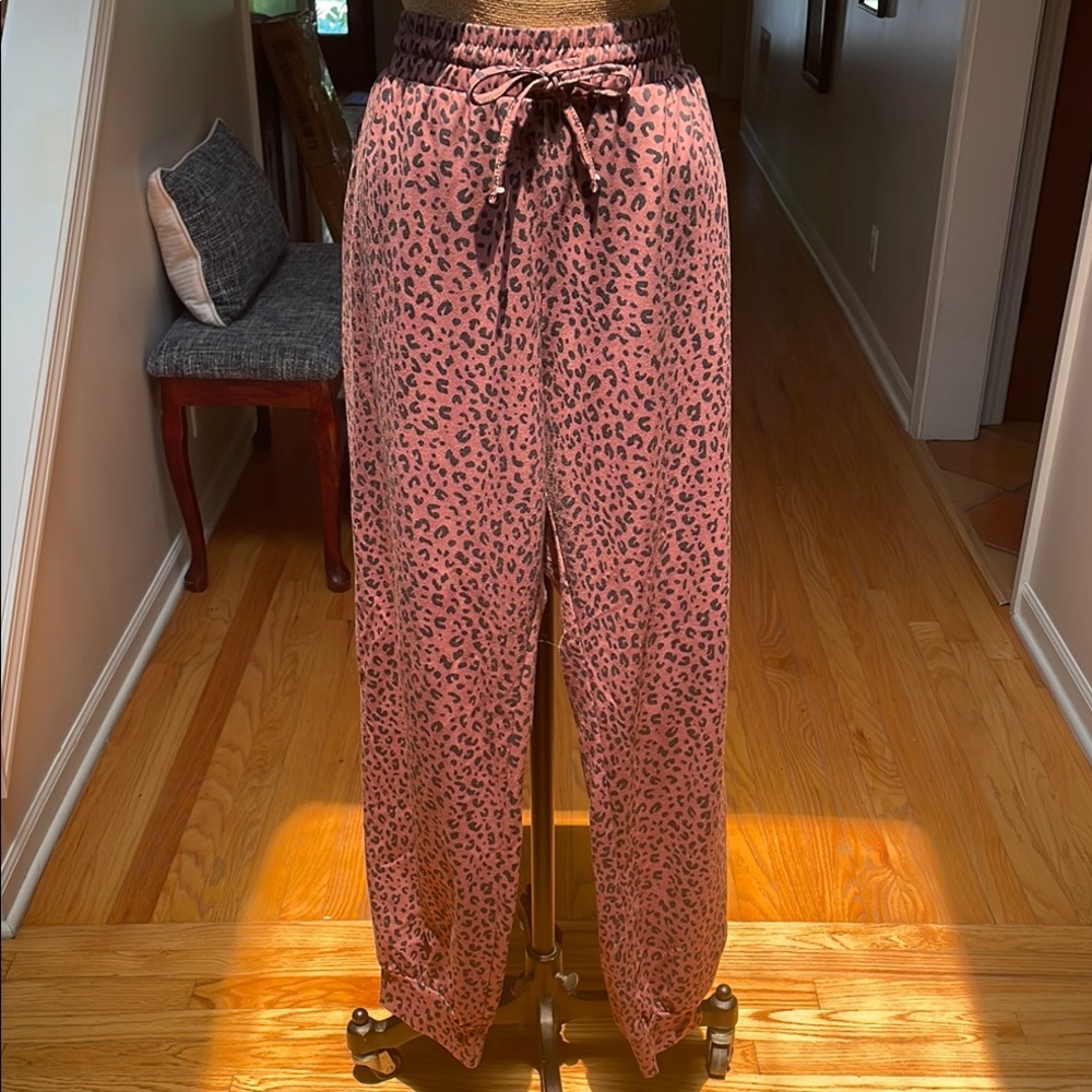 Leopard Print Plus Size Women's Pants